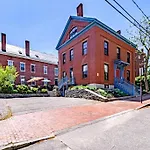 Historic Corner Apartment With Patio & Off Street Parking