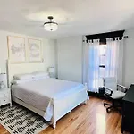 Romantic West End Apartment With Parking