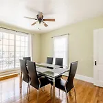 Bright Spacious Apartment - 2 Bedroom 2 Ba