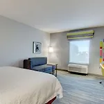 Hampton Inn & Suites Portland West