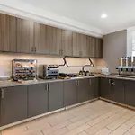 Hilton Garden Inn Portland Airport