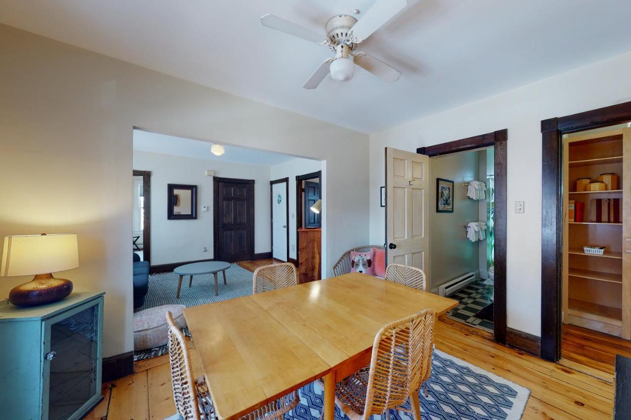 Sunny East Ender Holiday home