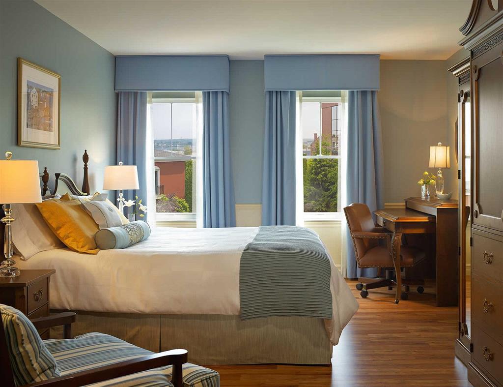 Hotel Harbor 4*