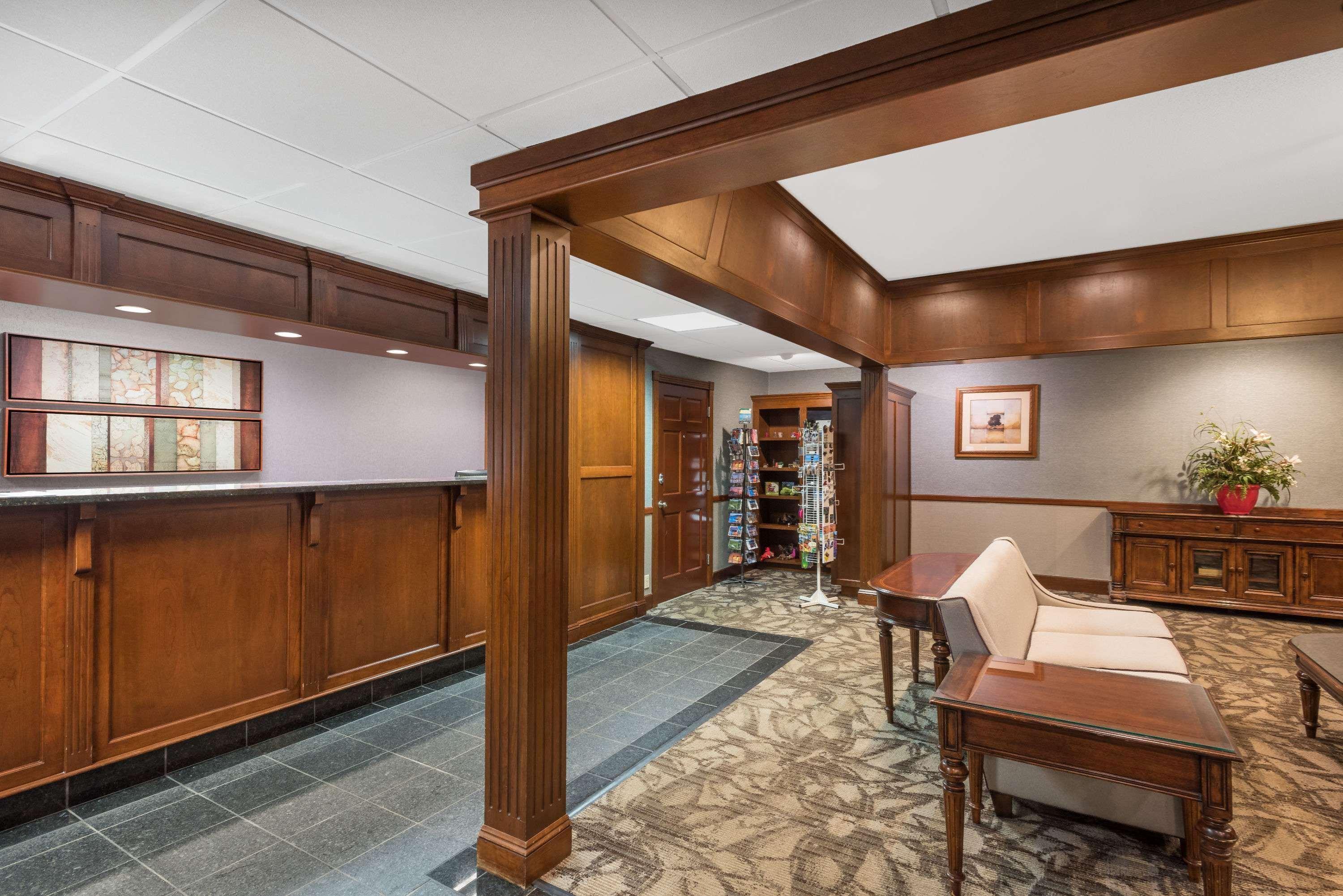 Hotel Ramada Plaza By Wyndham