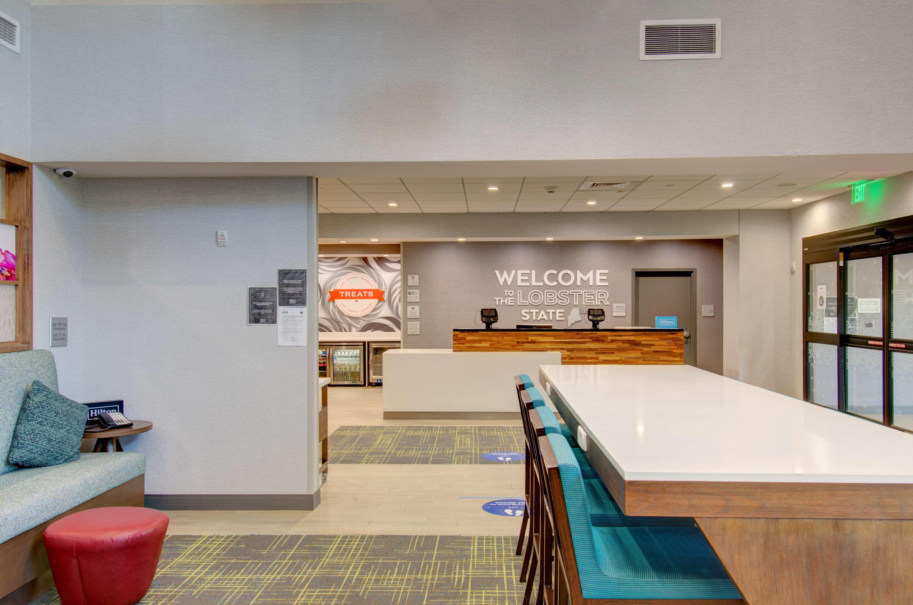 Hampton & West Hotel