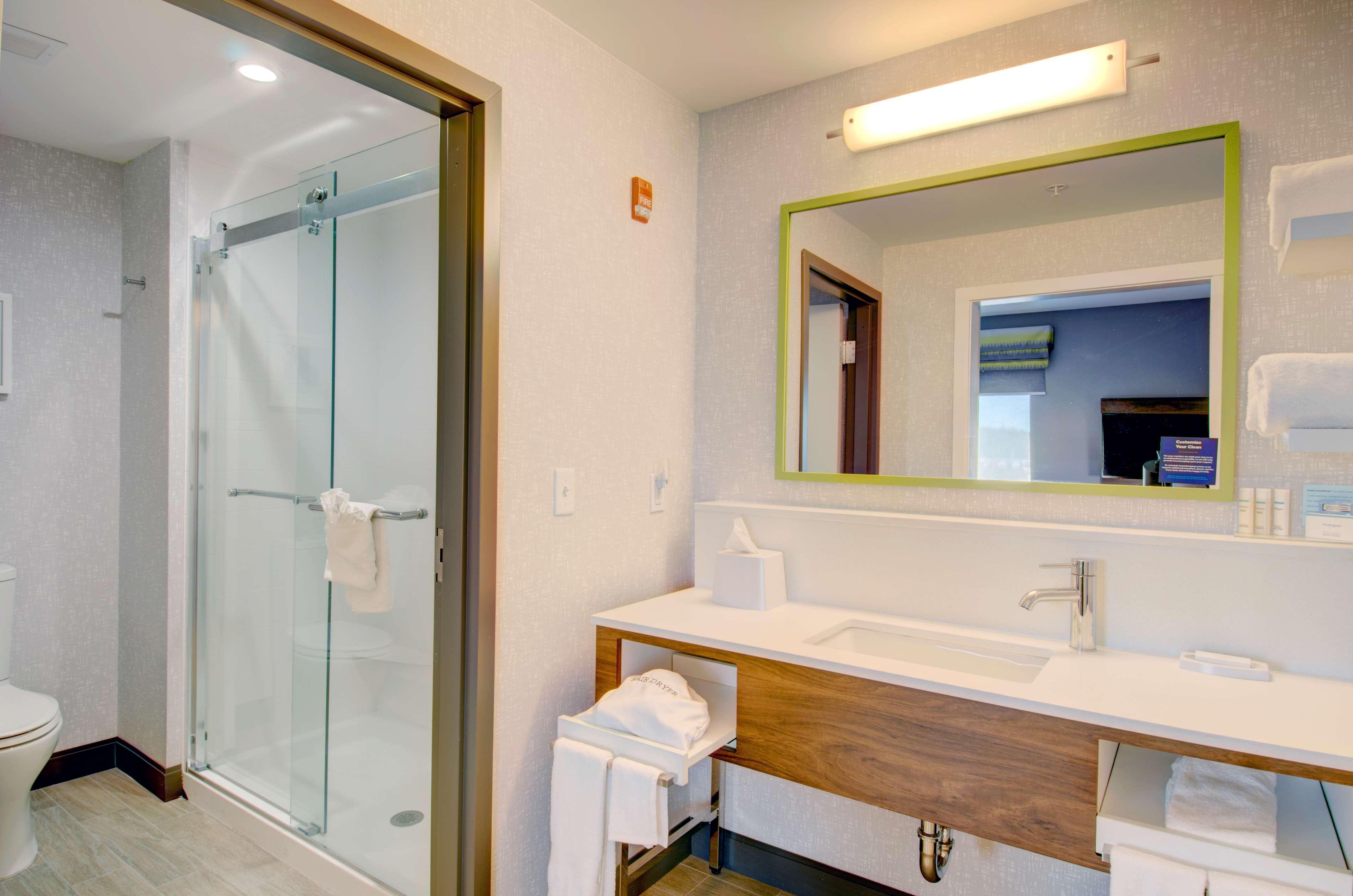 Hampton & West 3* Portland