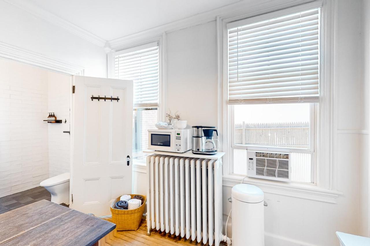 Apartment Old Port Place