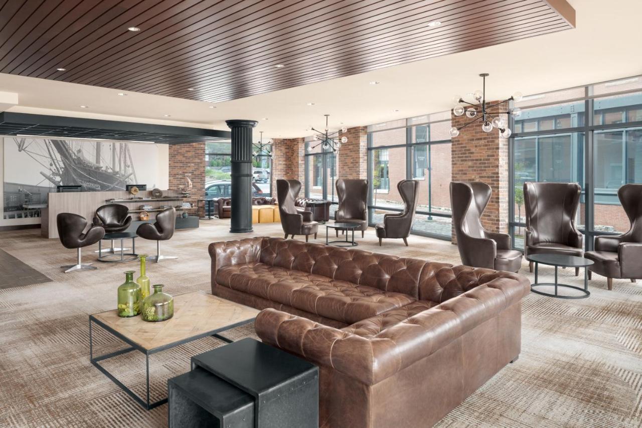 Hotel Courtyard By Marriott Downtown/waterfront Portland