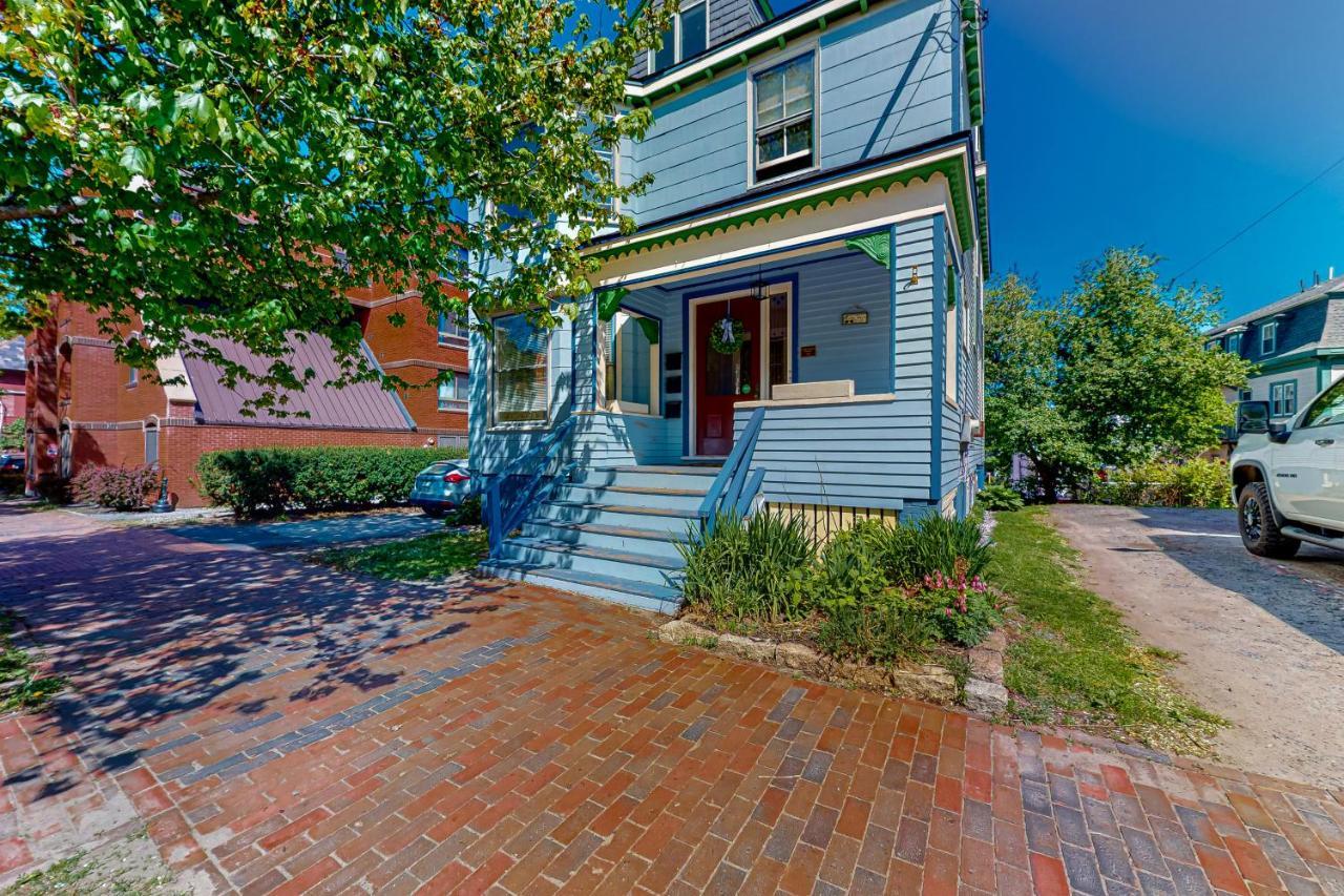 Cumberland Casa - A