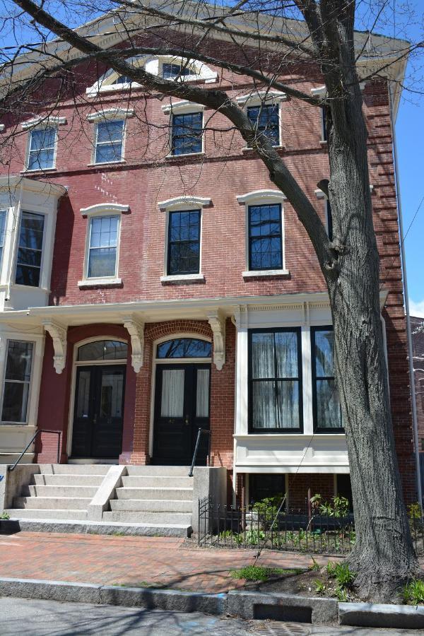The 87th House Apartment
