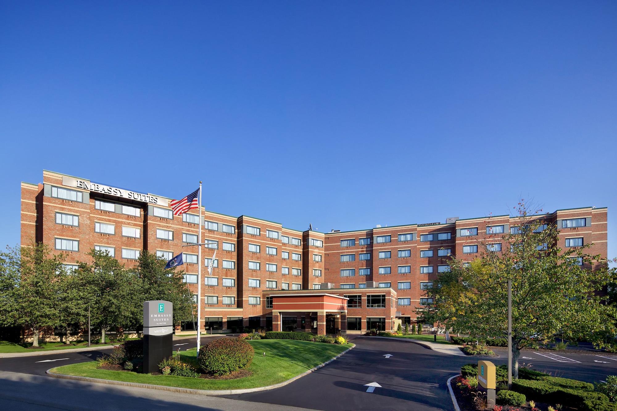 Hotel Embassy By Hilton Maine