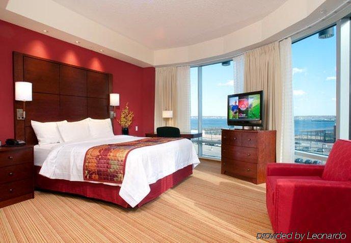 Downtown Waterfront Hotel