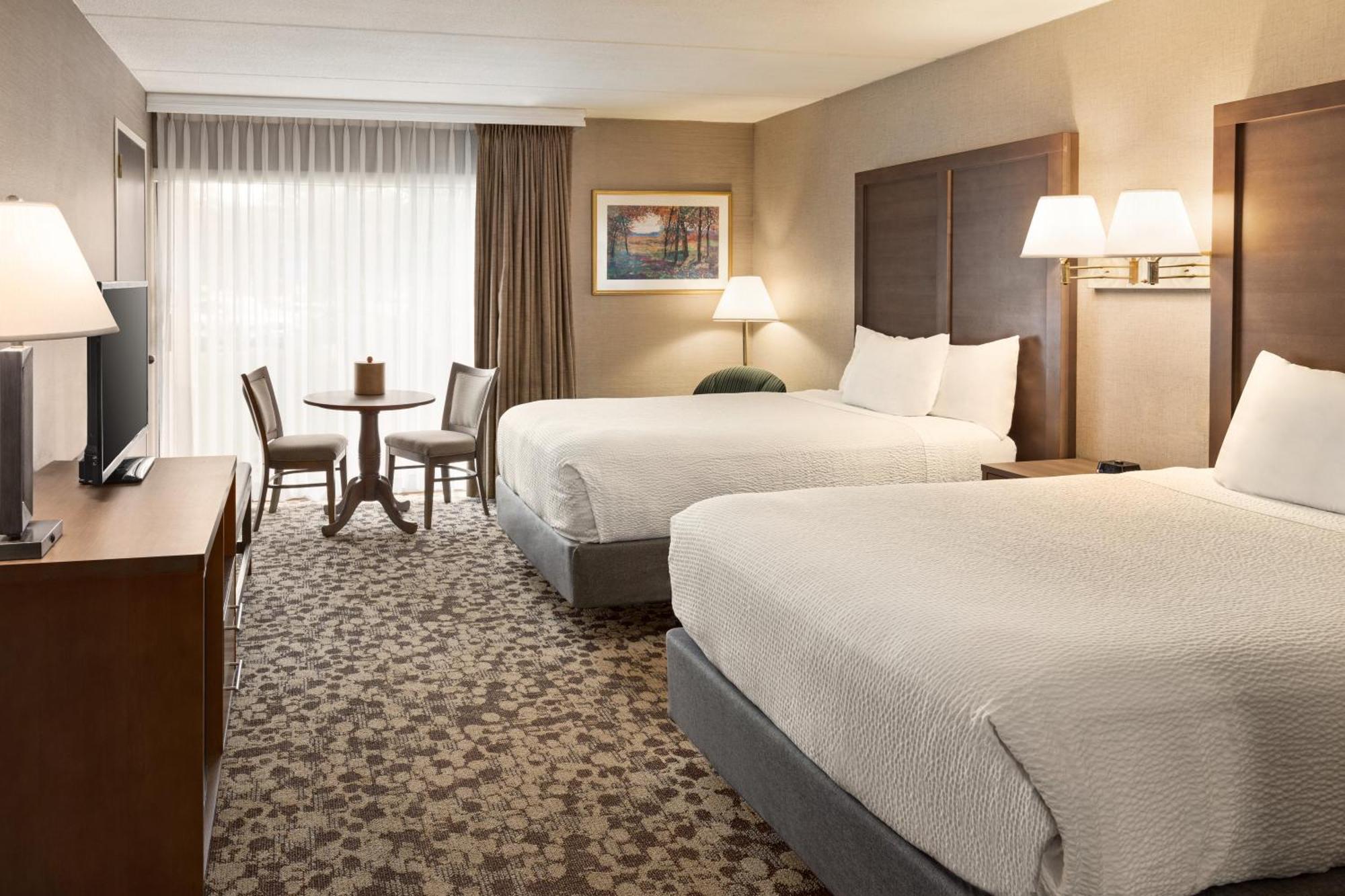 Ramada Plaza By Wyndham Portland