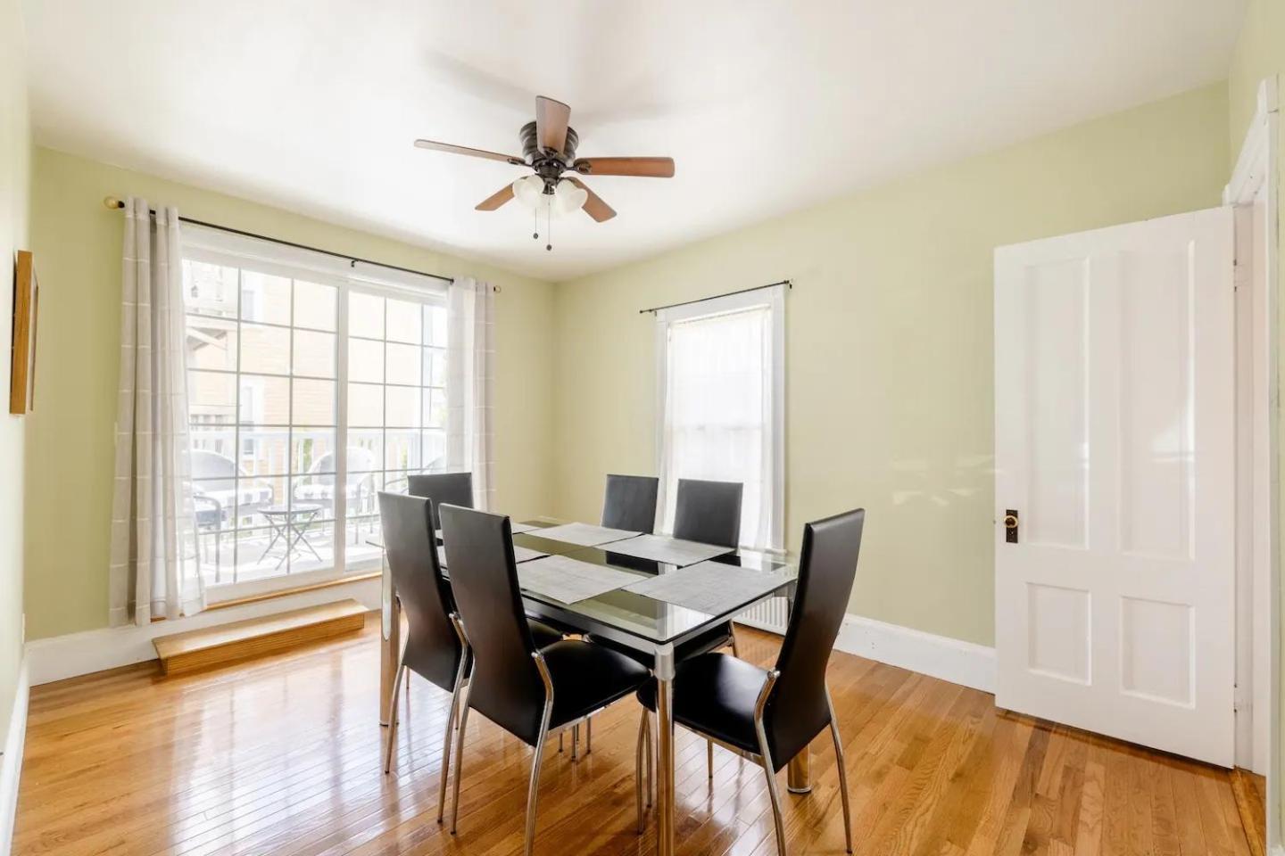 Bright Spacious - 2 Bedroom 2 Ba Portland