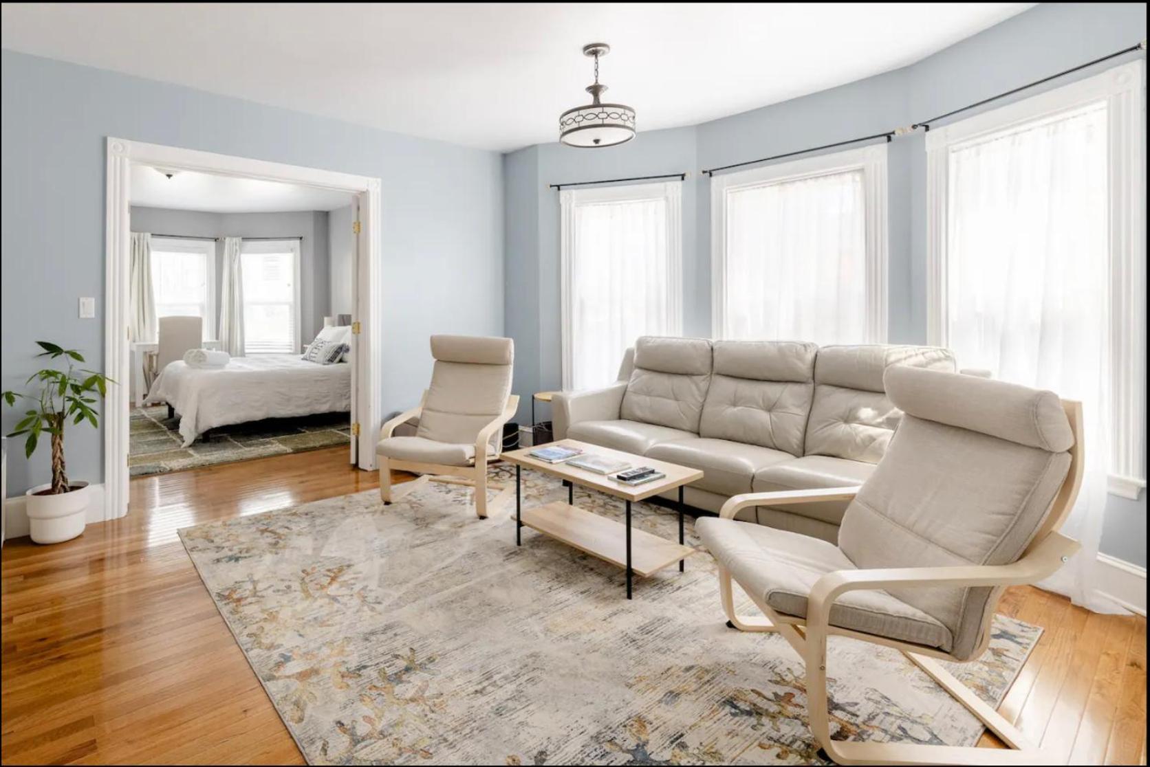 Bright Spacious - 2 Bedroom 2 Ba Apartment *