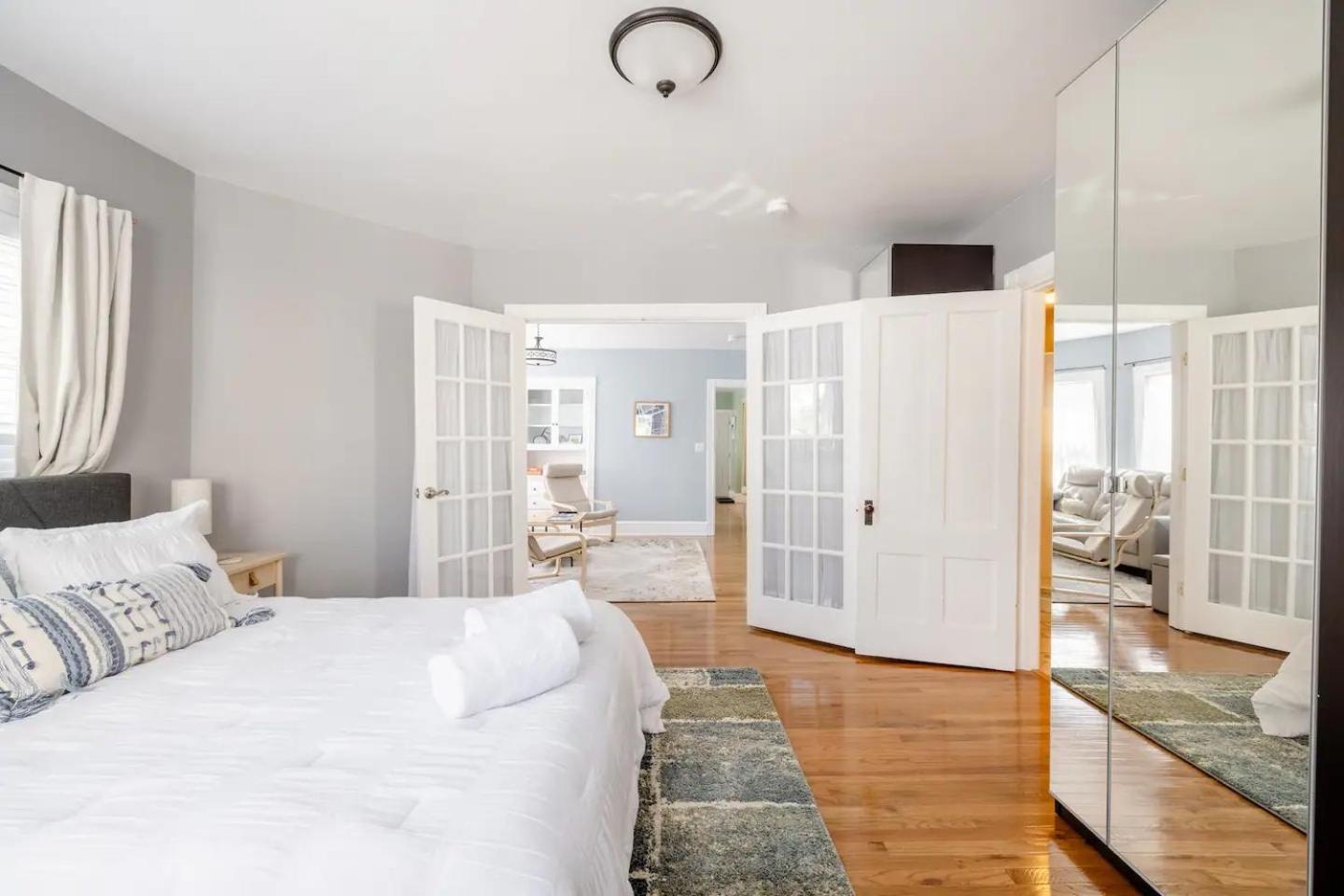 Apartment Bright Spacious - 2 Bedroom 2 Ba Portland