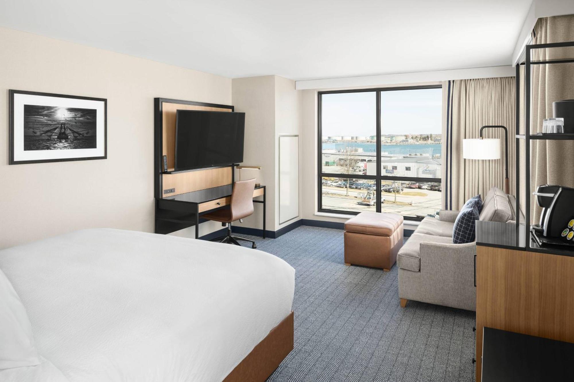 Courtyard By Marriott Downtown/waterfront Portland