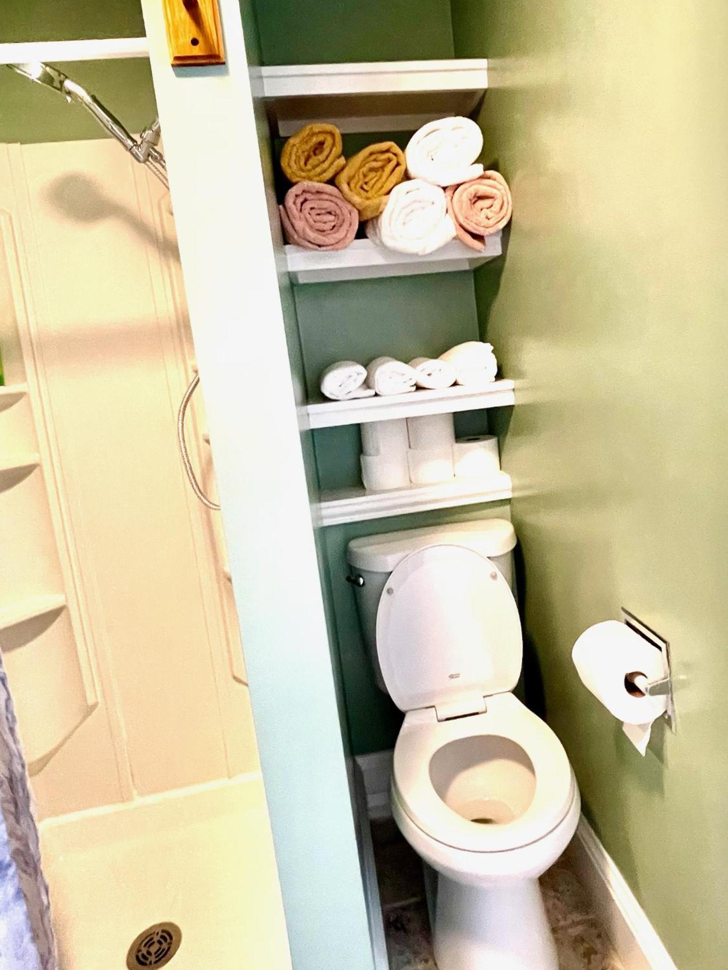 Island View House Self Check-in *