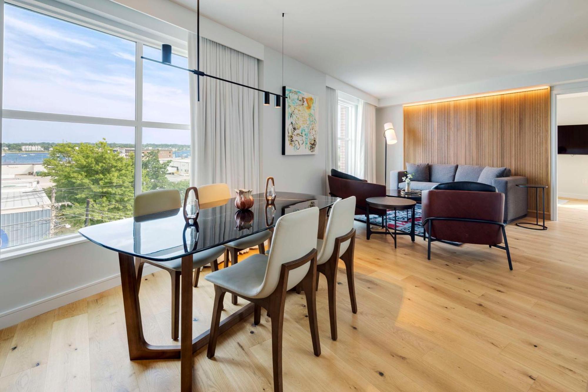 Canopy By Hilton Waterfront Hotel 4*