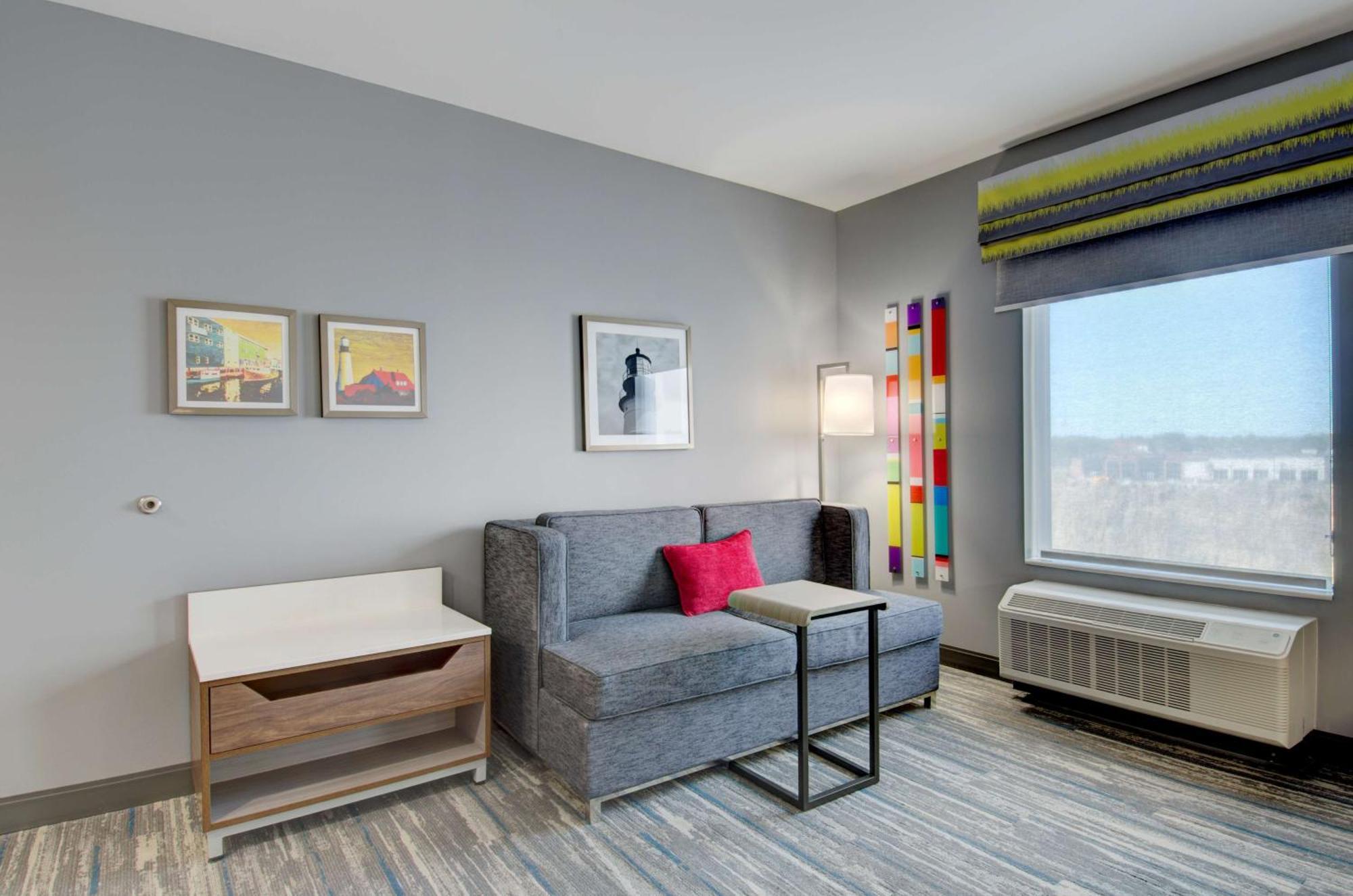 Hampton & West Hotel Portland