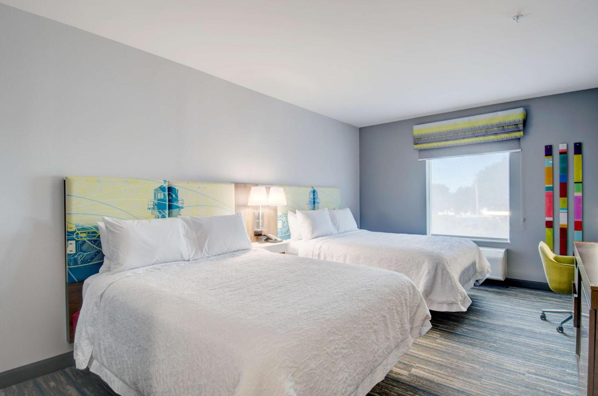 Hotel Hampton & West 3*