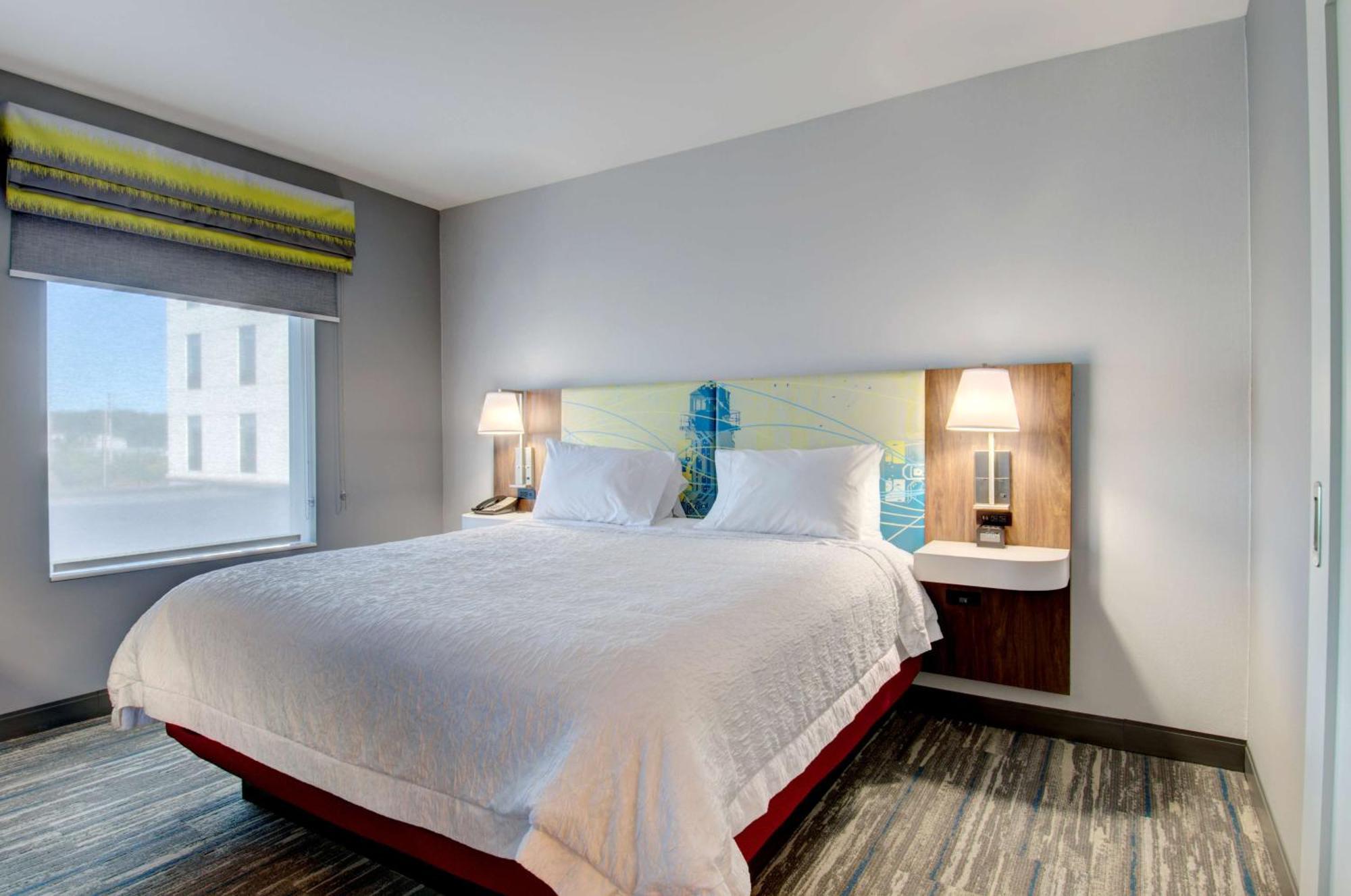 Hotel Hampton & West Portland