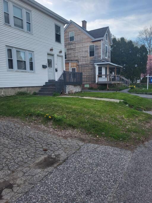 Oakdale Area Location Apartment