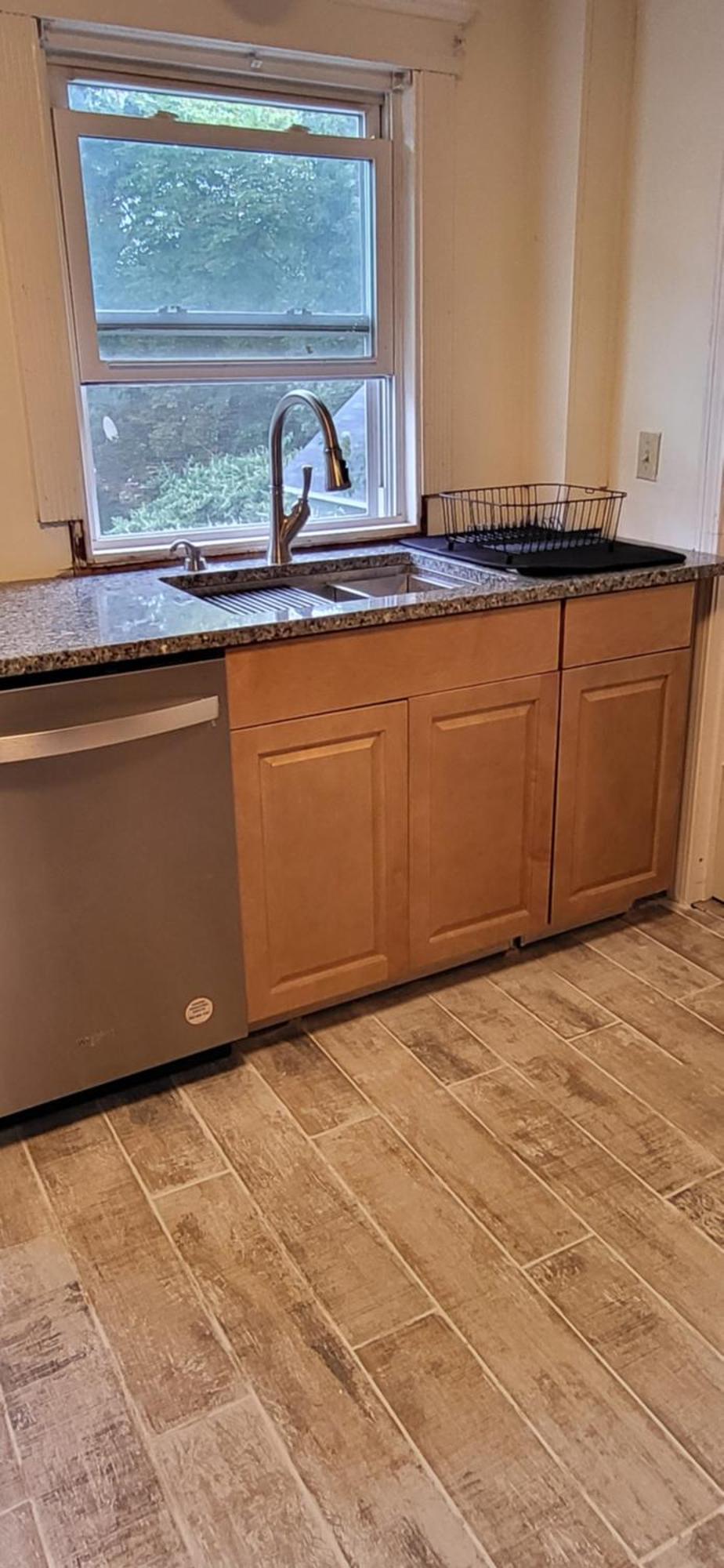 Apartment Oakdale Area Location