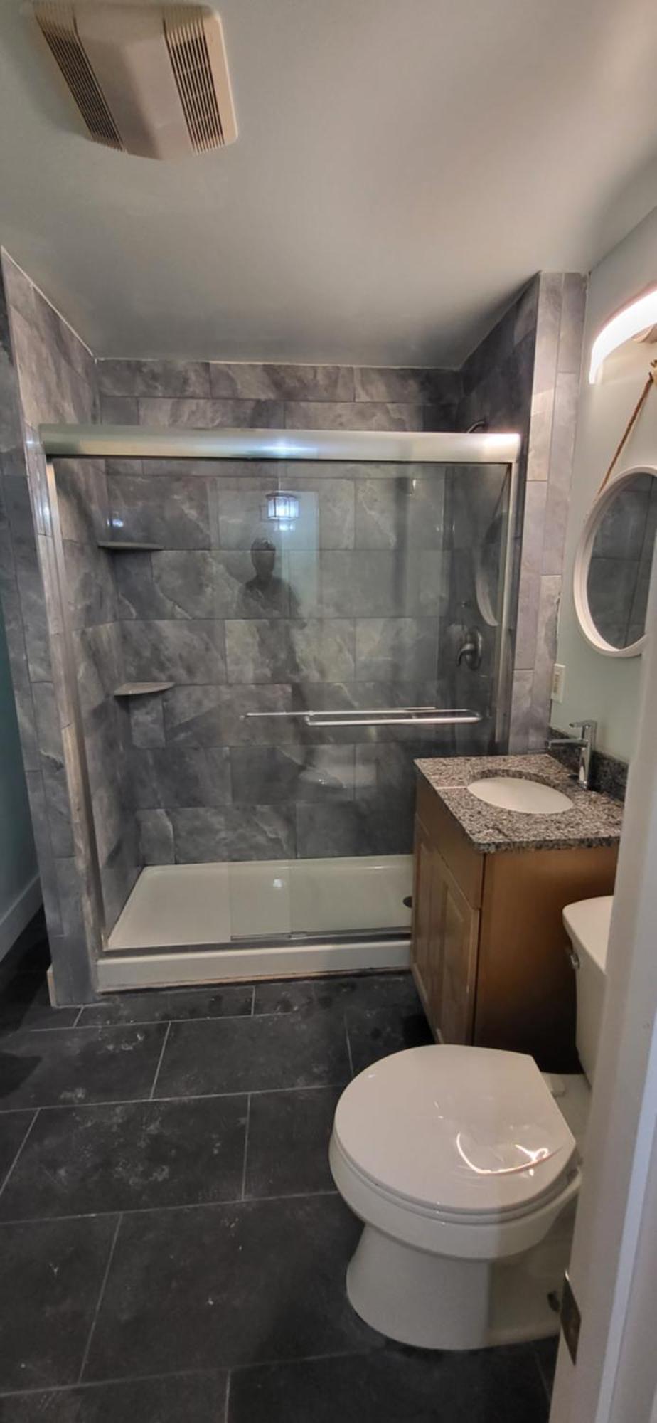 Apartment Oakdale Area Location *