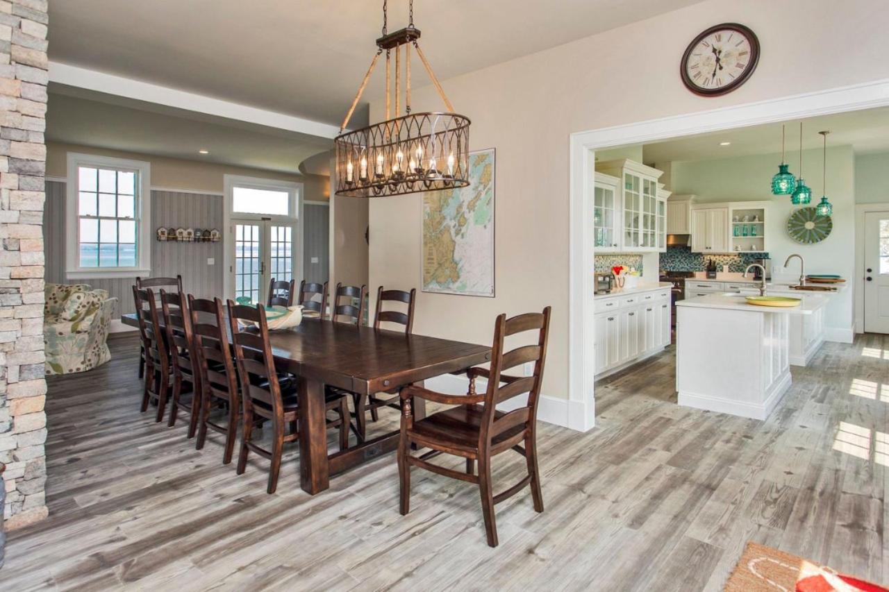 Luxury Private Island Portland