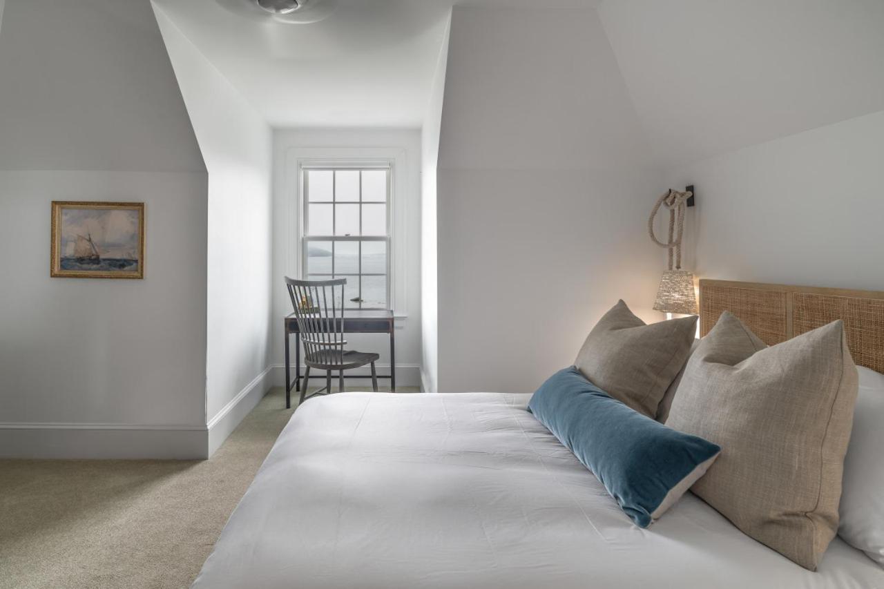 Luxury Private Island Holiday home Portland