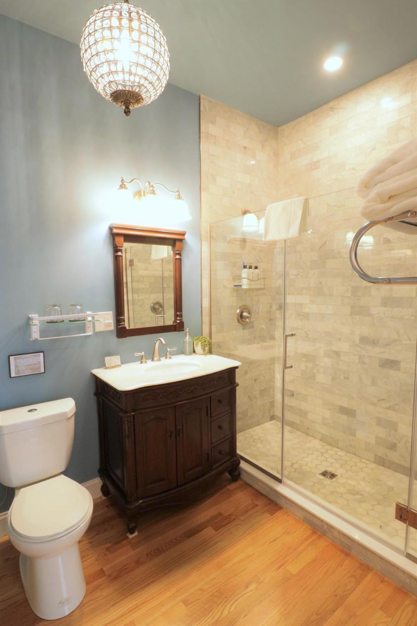 At Park Spring Inn 3*