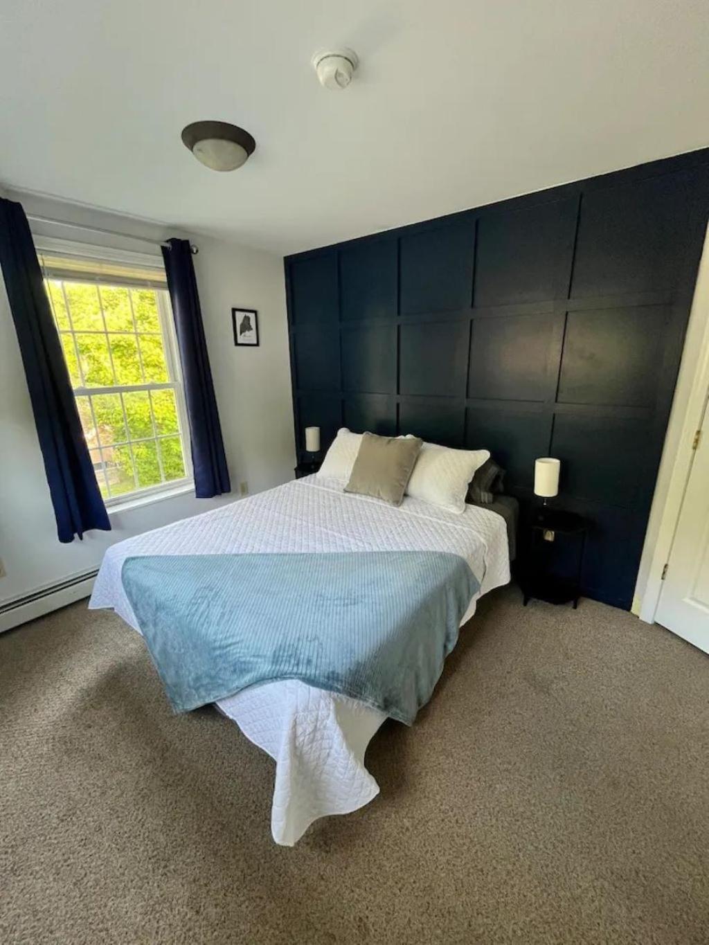 Beautiful, Spacious Home, Minutes To The Old Port! Holiday home *