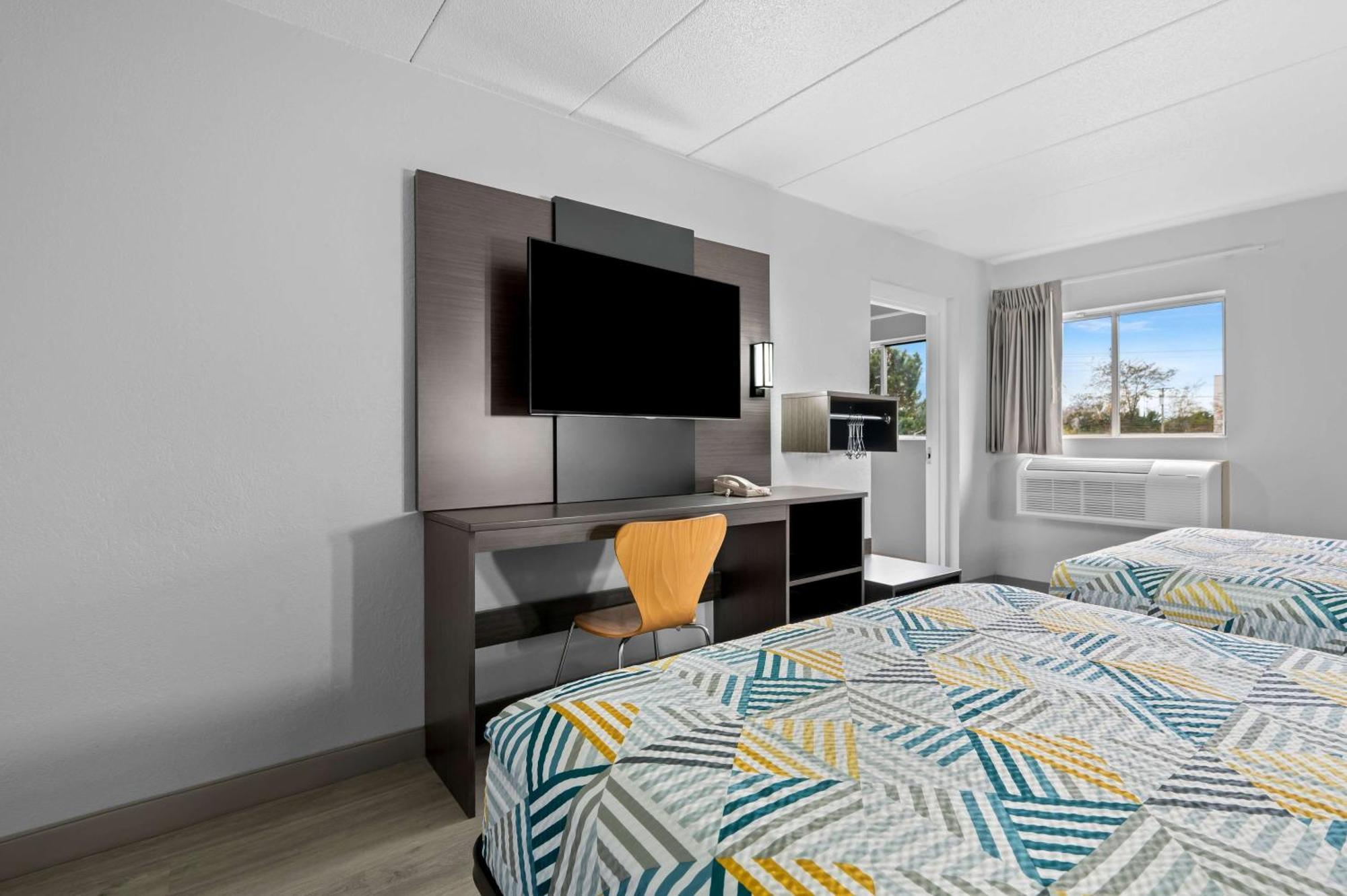 Hotel 6-portland, Me