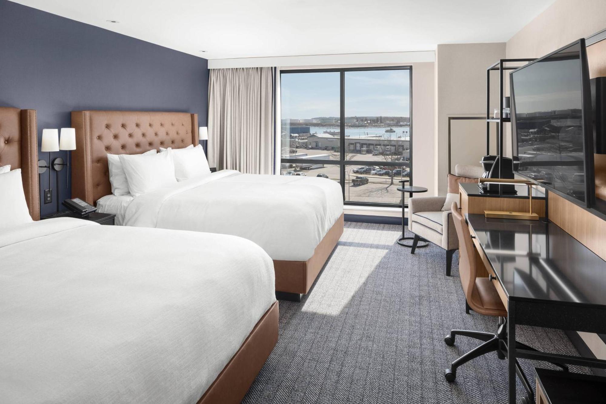 Hotel Courtyard By Marriott Downtown/waterfront