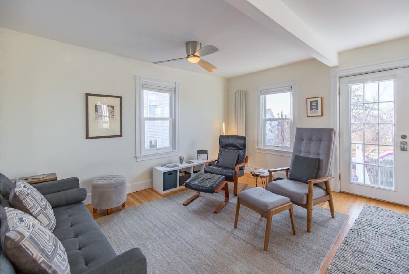 Country house A Peaceful Oasis On Munjoy Hill - 3br & Parking *