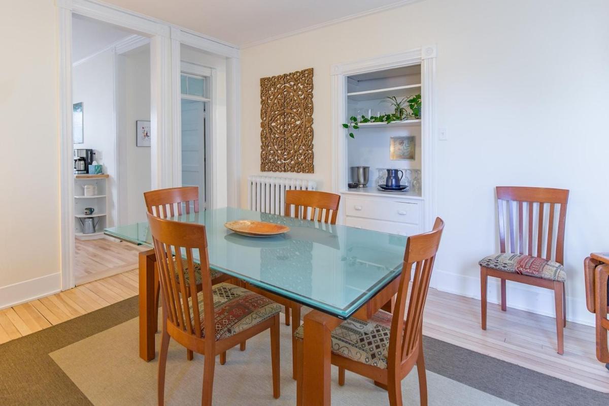 Peaceful Oasis On Munjoy Hill 1st Flr 3br Parking Apartment *