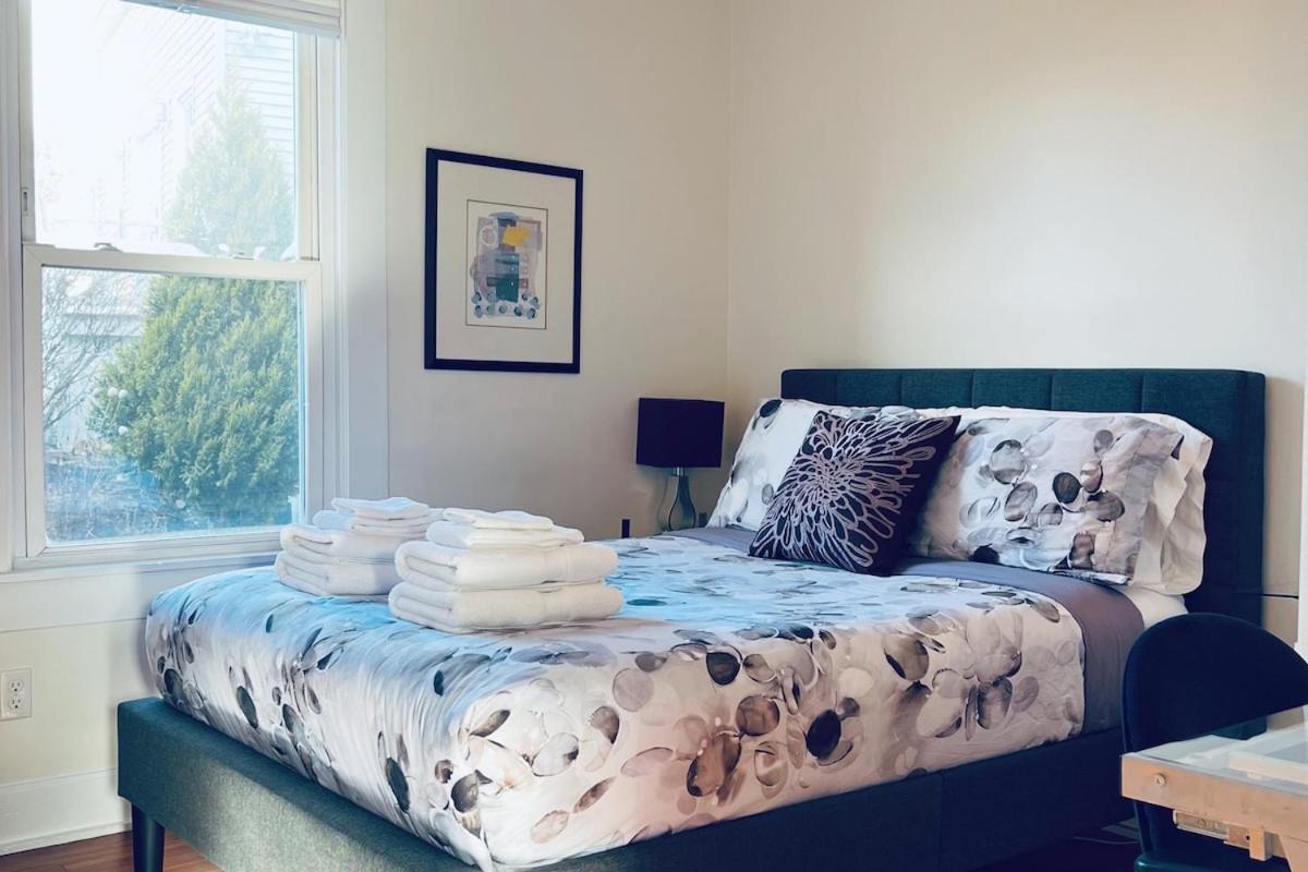 Apartment Peaceful Oasis On Munjoy Hill 1st Flr 3br Parking *