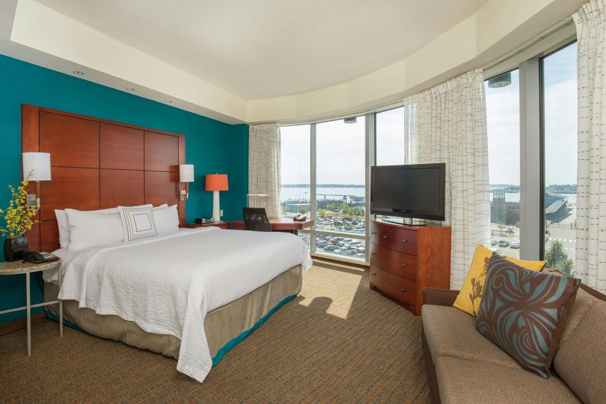 Hotel Downtown Waterfront Portland
