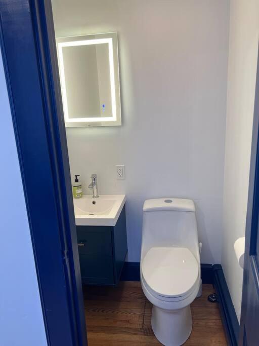 Large West End Penthouse Walk To Old Port W/parking Portland