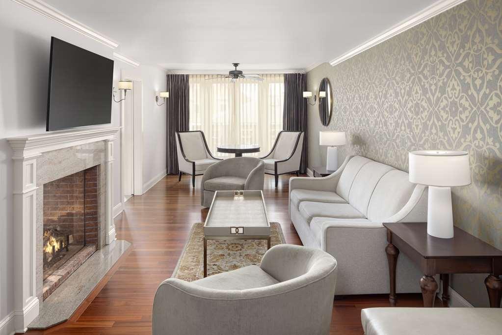 Regency & 3*