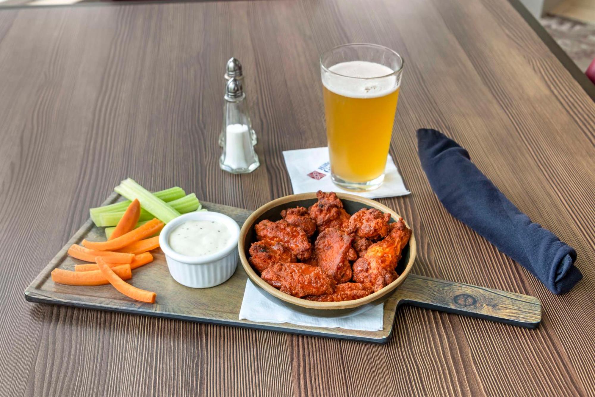 Hilton Garden Airport 3*