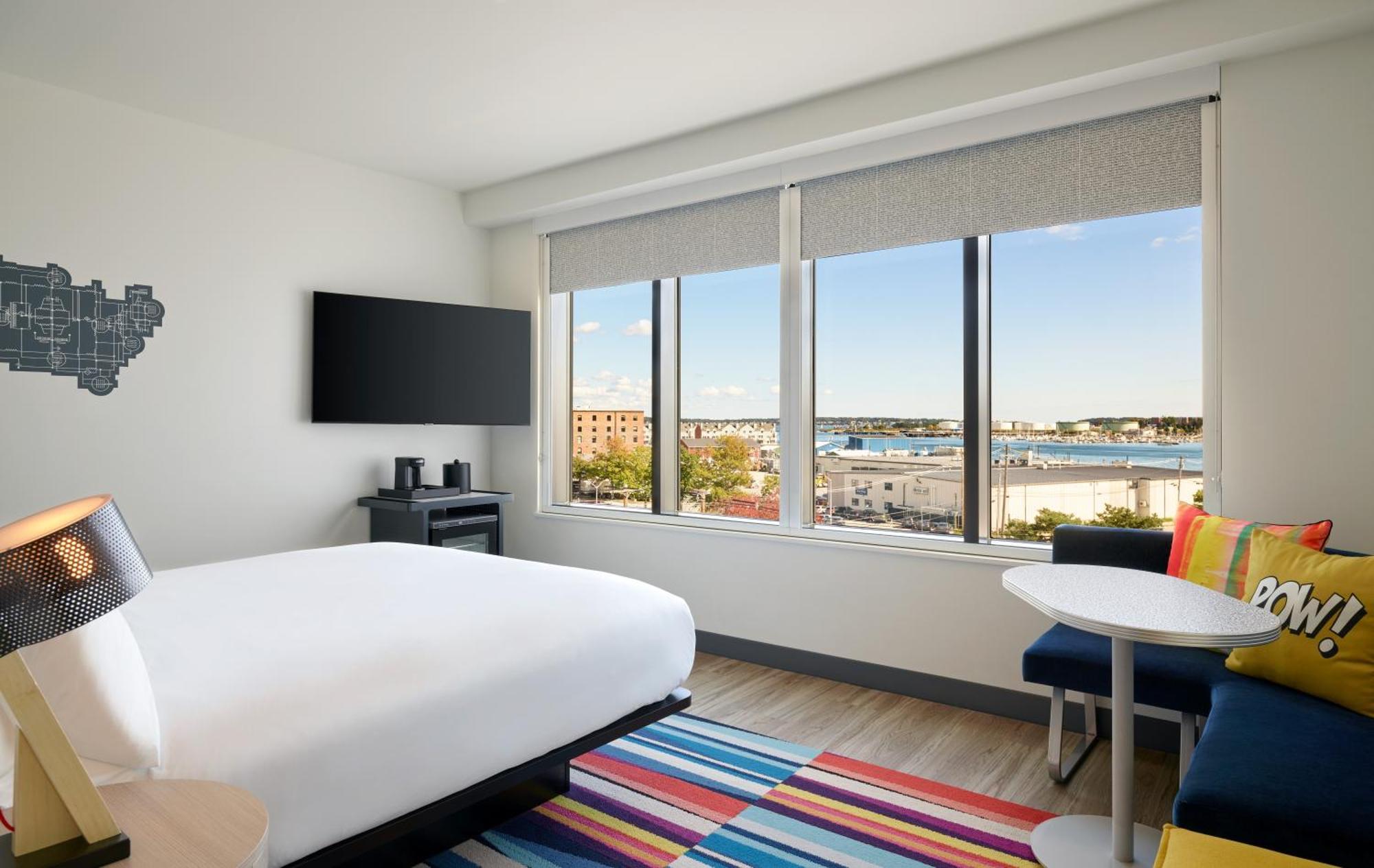 Aloft Downtown Waterfront Me Hotel Portland