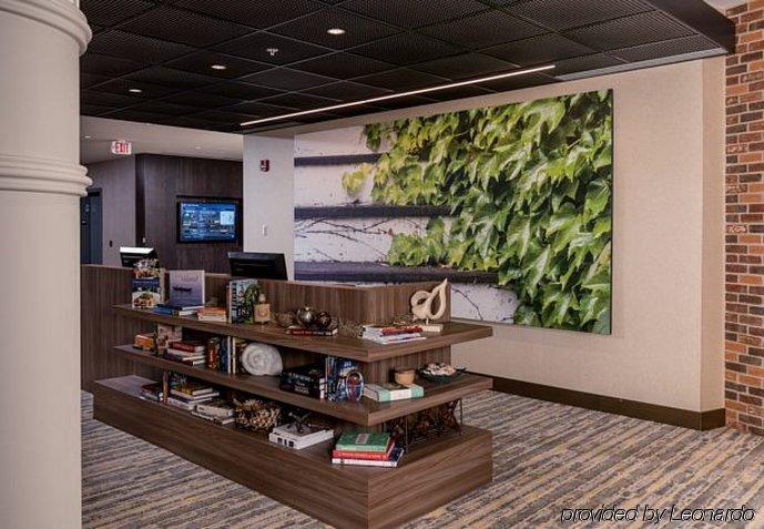 Hotel Courtyard By Marriott Downtown/waterfront Portland