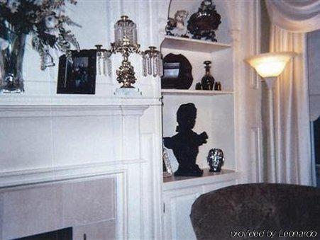 Bed & Breakfast Fleetwood House 3*