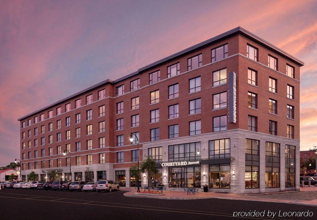 Courtyard By Marriott Downtown/waterfront 3* Portland