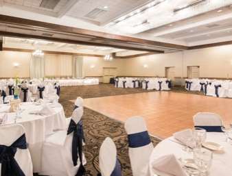 Ramada Plaza By Wyndham Portland