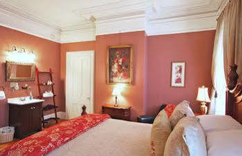 Inn Blind Tiger - Carleton Street 3*