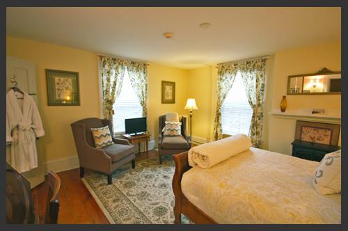 At Park Spring Inn Portland
