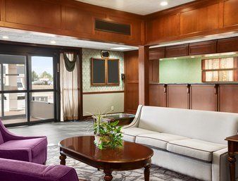 Hotel Ramada Plaza By Wyndham Portland